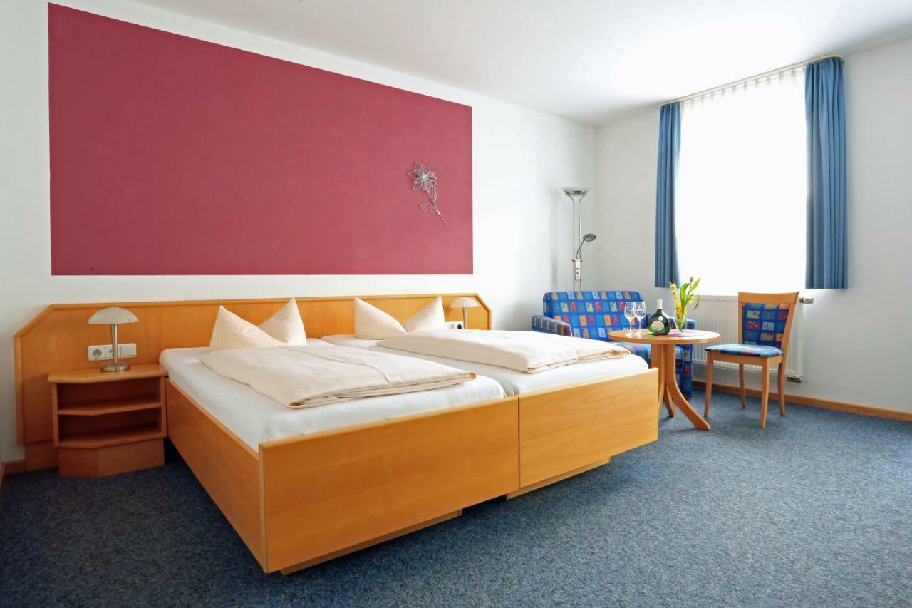 Weinstube Schwalbennest Ξενοδοχείο Karlstadt Εξωτερικό φωτογραφία